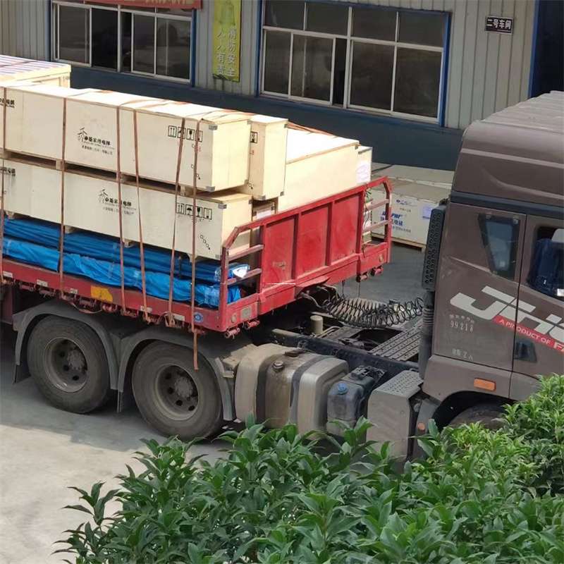 汉中至新疆阿勒泰福海县物流专线，一站式服务，让您的货物畅行无忧